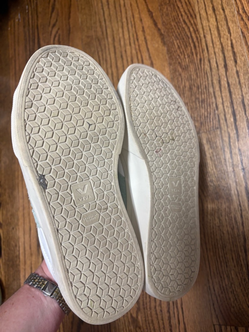 Veja White and Teal Leather Low-Top Sneakers - Picture 4 of 8